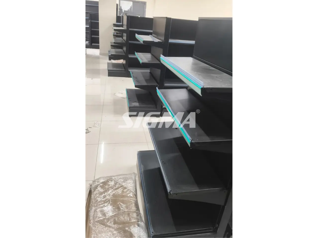 174001452_Supermarket-Display-Racks-Bangalore3.webp