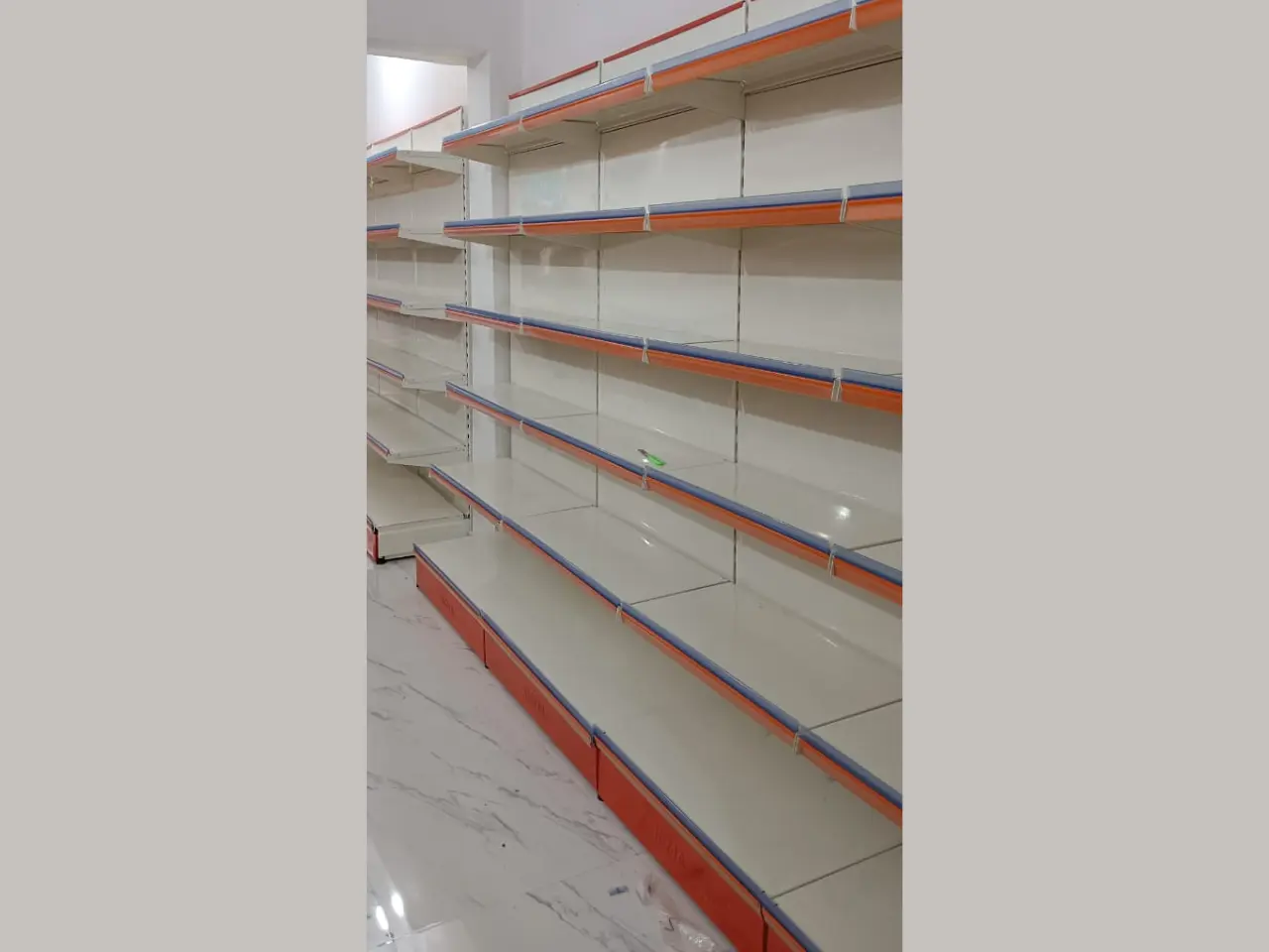 305565440_best-Wall-mount-display-racks-Ranchi.webp