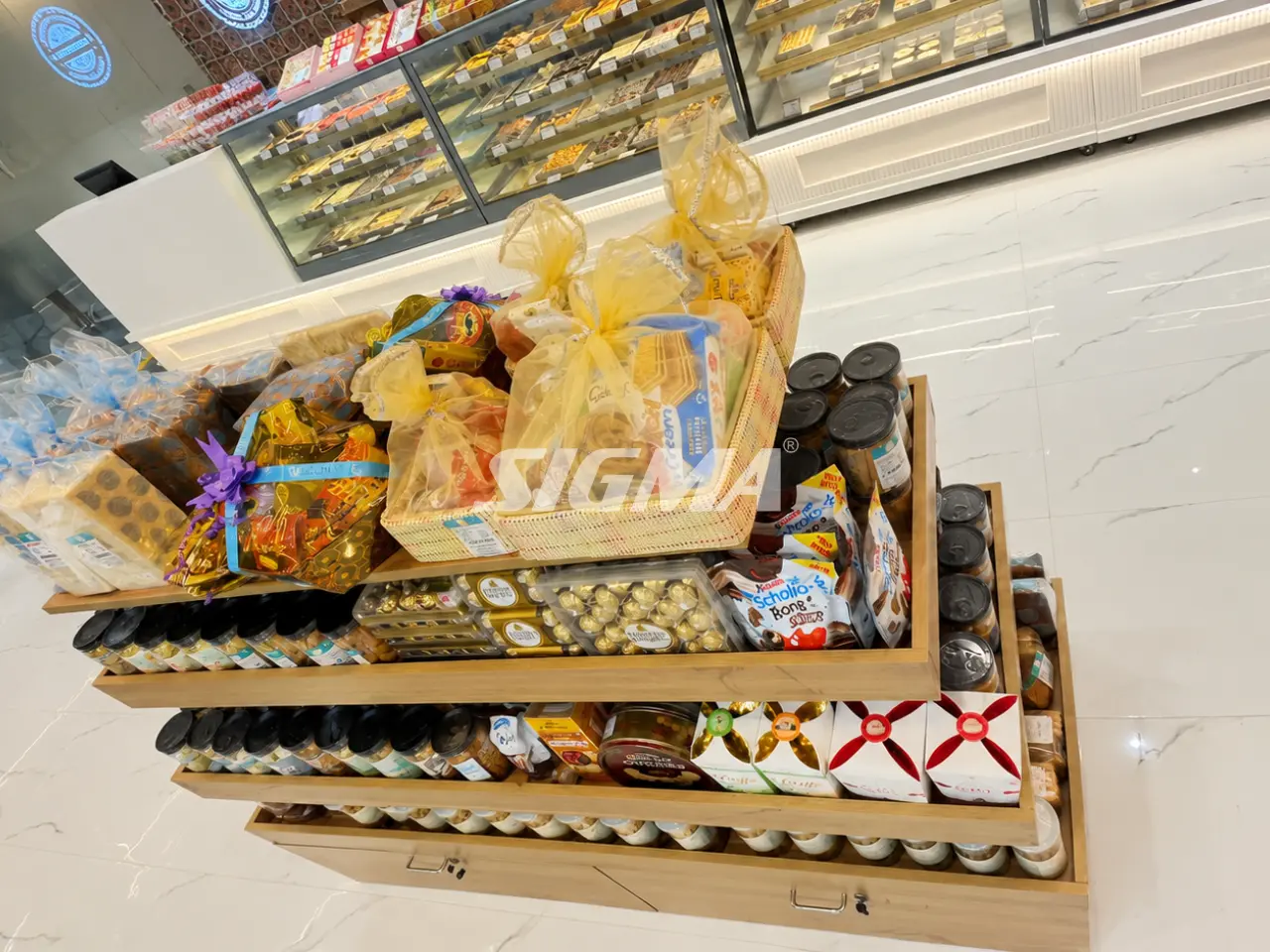 397069742_Wooden-center-Bakery-Display-Racks-lucknow.webp