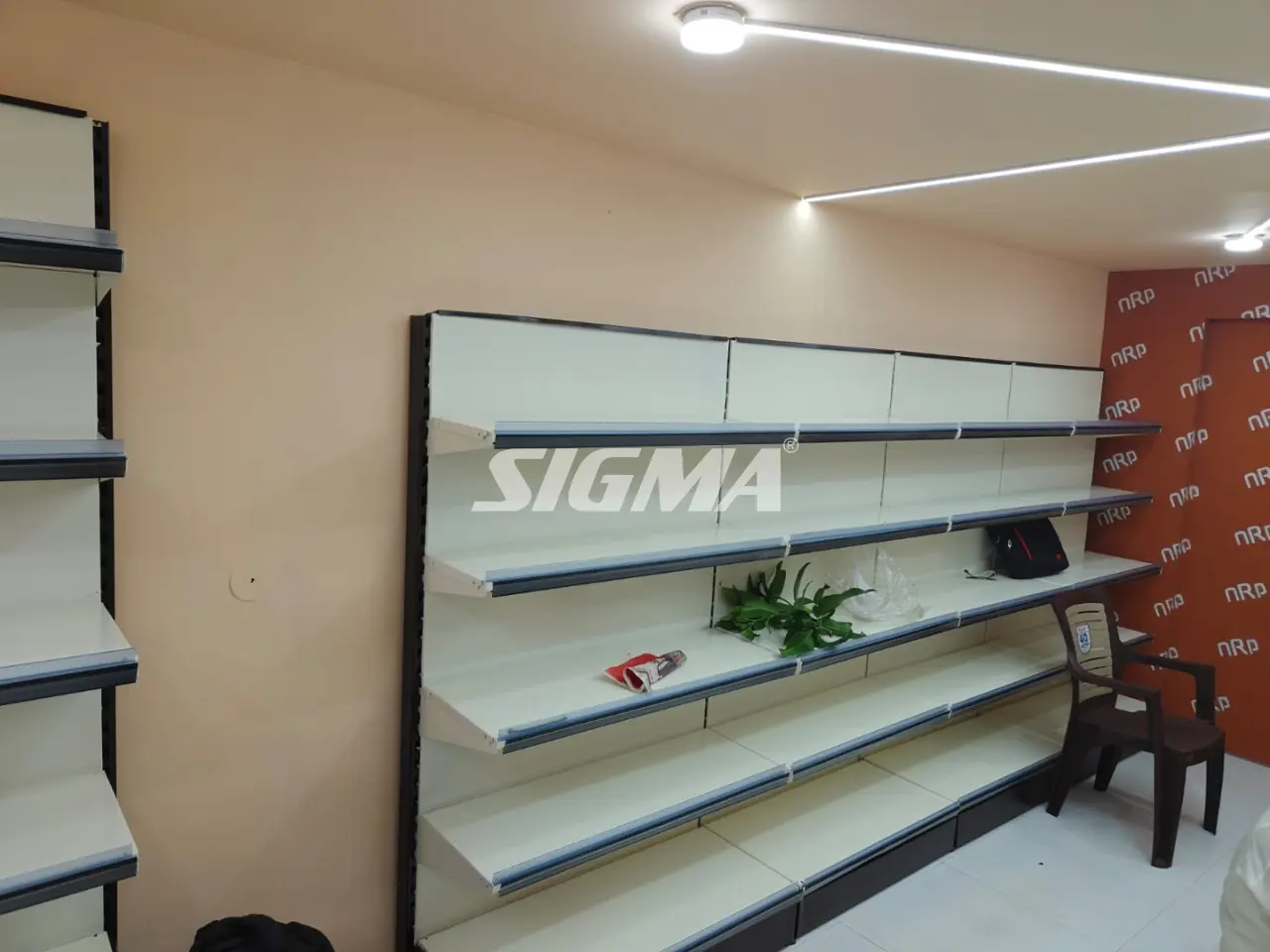 627042943_retail-display-Racks-for-shop-in-Ranchi1.webp