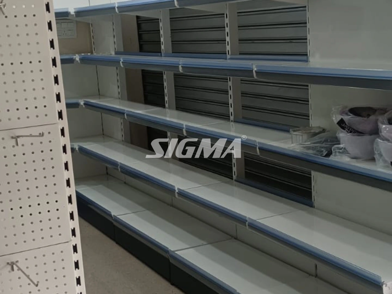 741308438_Premium-display-Racks-for-store-Ranchi1.webp